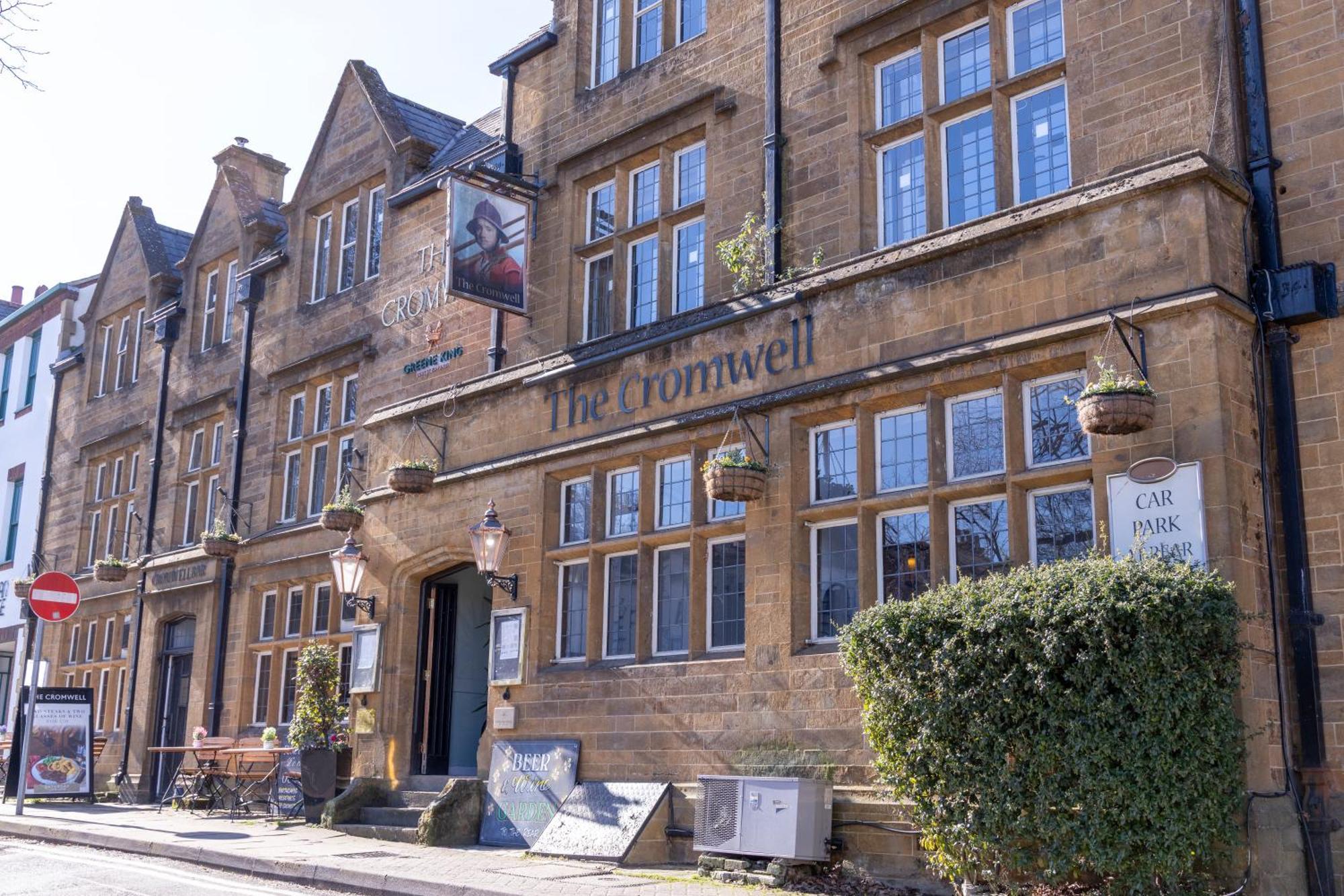 Cromwell Lodge Hotel By Greene King Inns บันเบอรี ภายนอก รูปภาพ