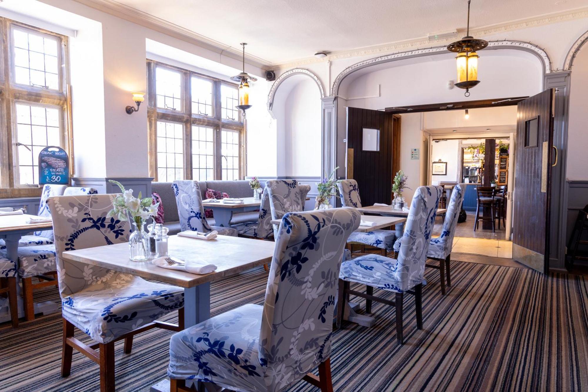 Cromwell Lodge Hotel By Greene King Inns บันเบอรี ภายนอก รูปภาพ