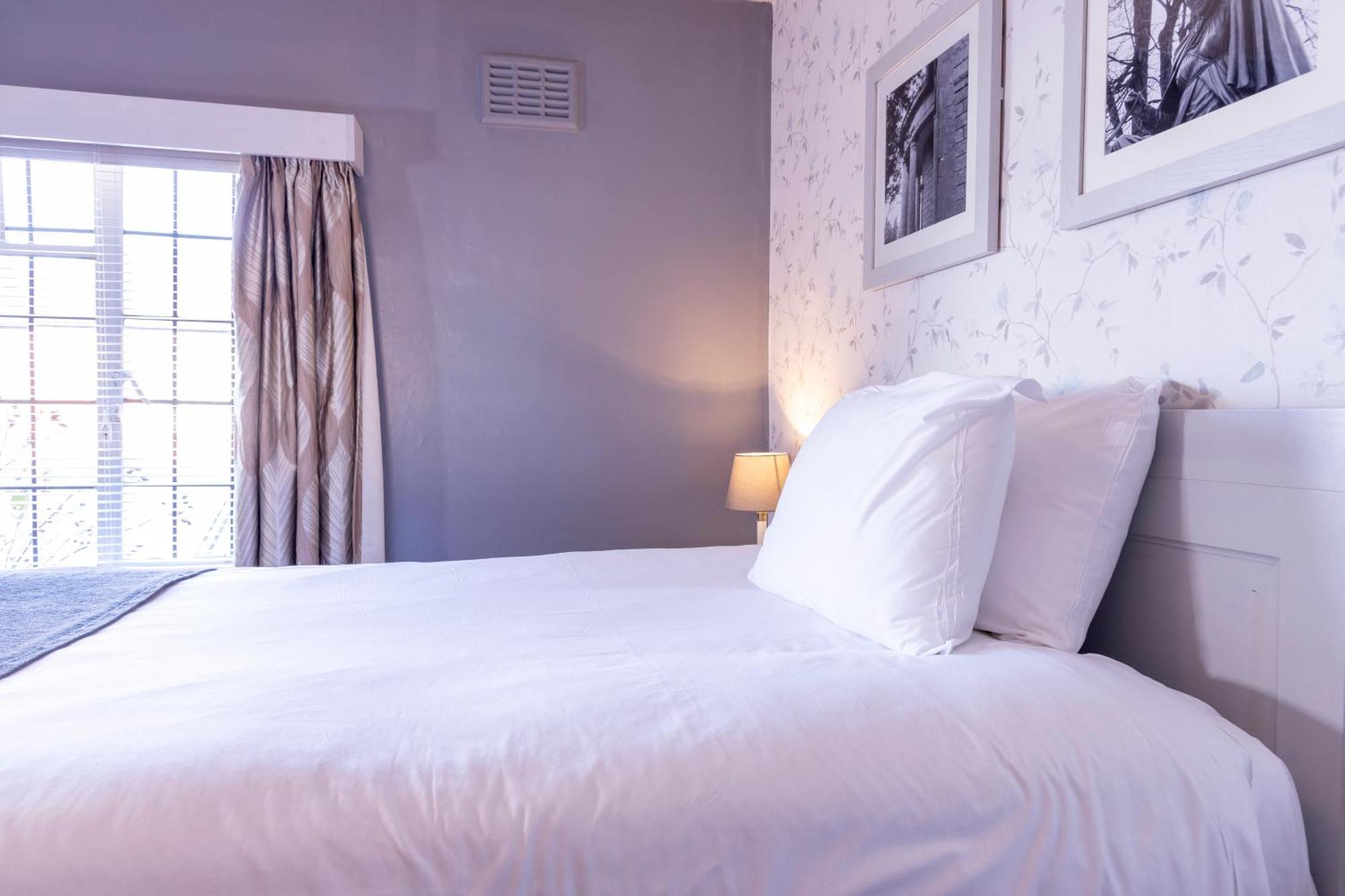 Cromwell Lodge Hotel By Greene King Inns บันเบอรี ภายนอก รูปภาพ