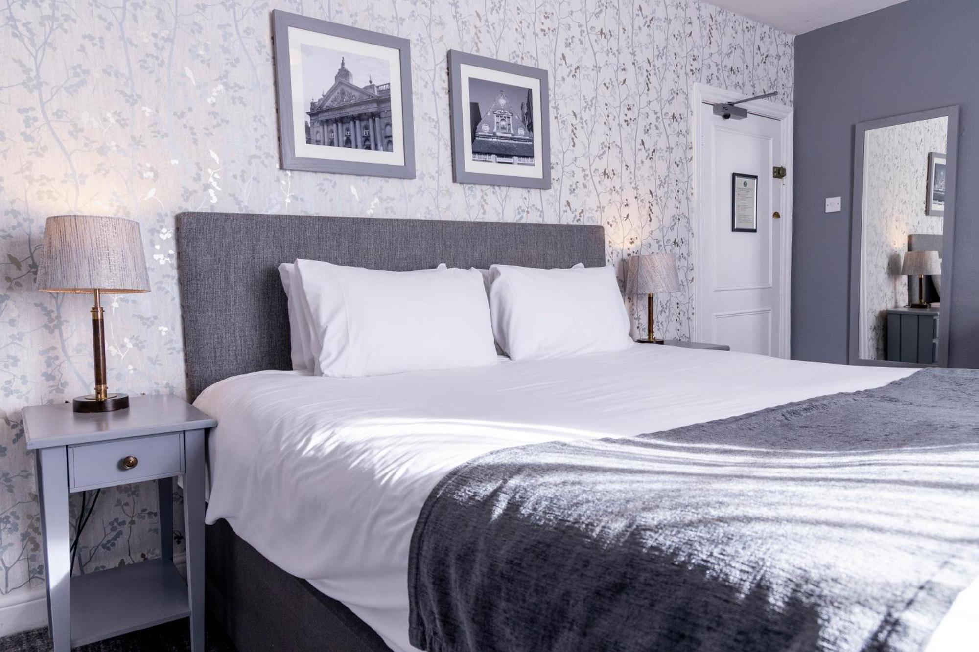 Cromwell Lodge Hotel By Greene King Inns บันเบอรี ภายนอก รูปภาพ