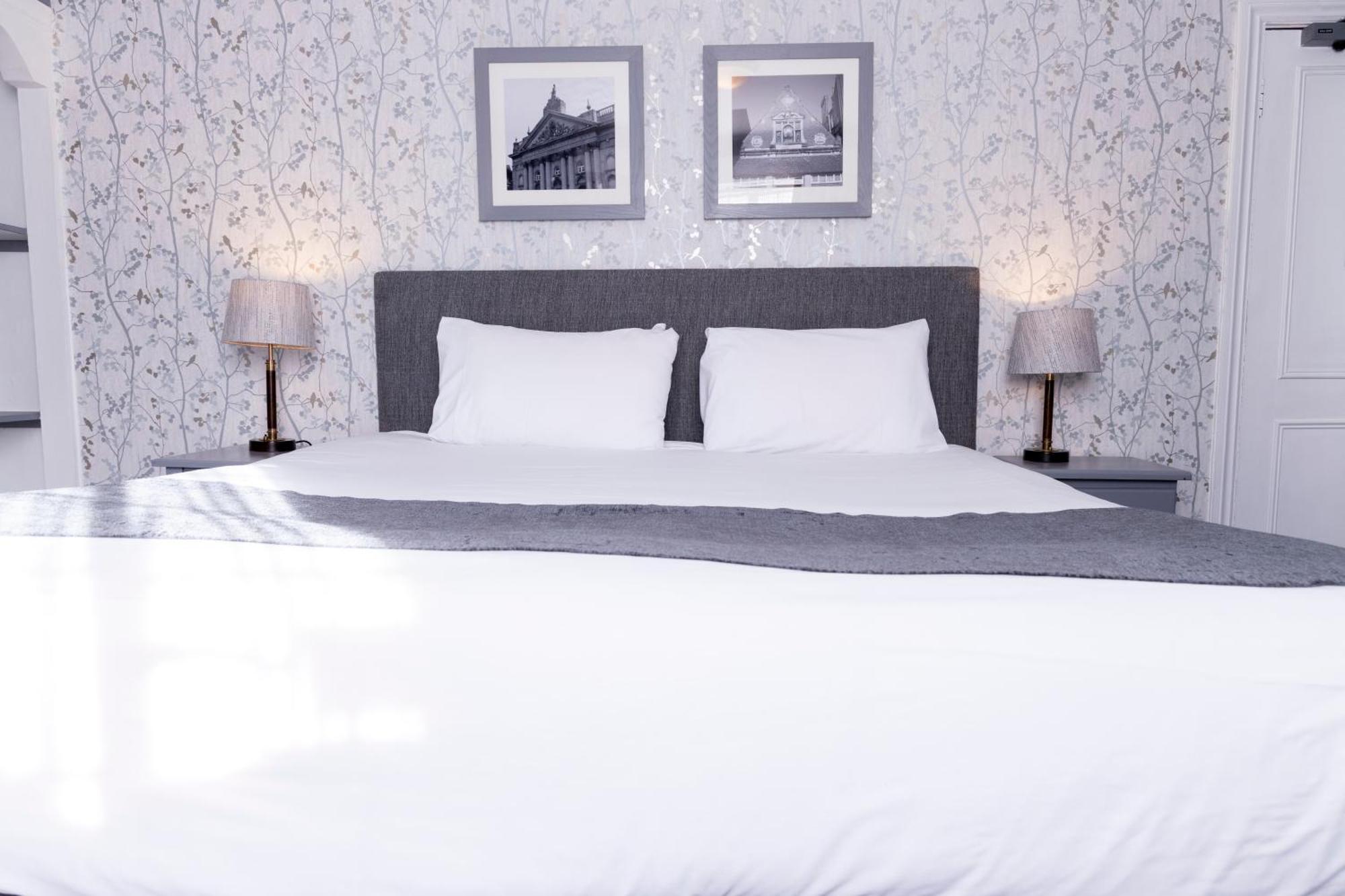 Cromwell Lodge Hotel By Greene King Inns บันเบอรี ภายนอก รูปภาพ